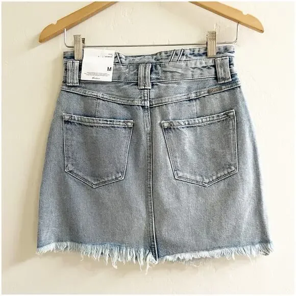 KanCan Denim High Rise Mini Skirt NWT Light Wash Cotton Size Medium Casual Chic - Picture 7 of 10